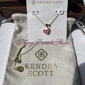 🎶💖New Dolly Parton x Kendra Scott Gold Ari Heart Music Necklace Pink Drusy🎶💖